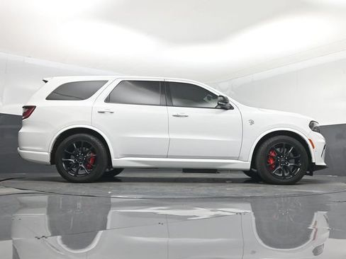 Used 2021 Dodge Durango SRT Hellcat w/ Premium Interior Group AWD/4WD image 16