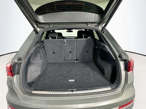 Used 2024 Audi Q3 2.0T Premium image 28