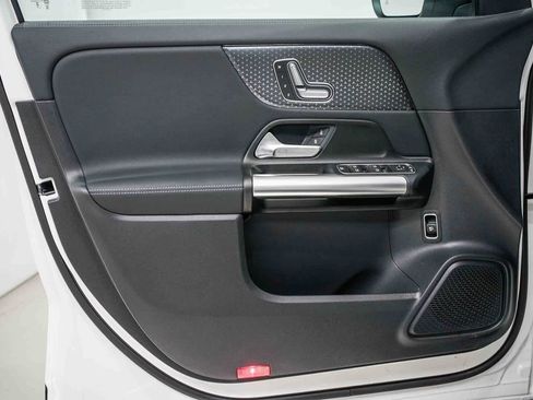 Used 2026 Mercedes-Benz GLA 250 image 18