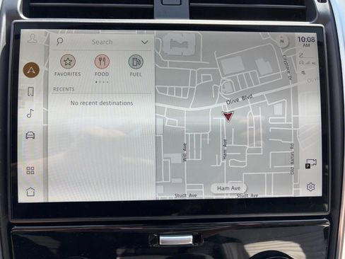 Certified 2025 Land Rover Discovery Dynamic SE image 26