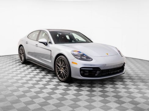 Certified 2022 Porsche Panamera 4 Platinum Edition image 6