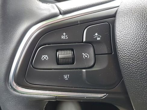 Used 2022 Buick Encore GX Select AWD/4WD image 15