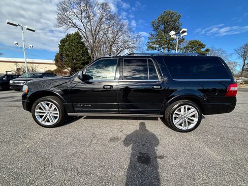 Used 2016 Ford Expedition EL Platinum image 2