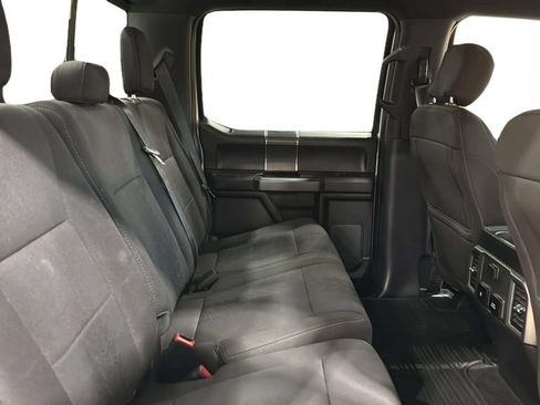 Used 2018 Ford F150 XLT w/ Equipment Group 302A Luxury AWD/4WD image 12
