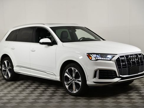Used 2022 Audi Q7 Premium Plus w/ Premium Plus Package image 6