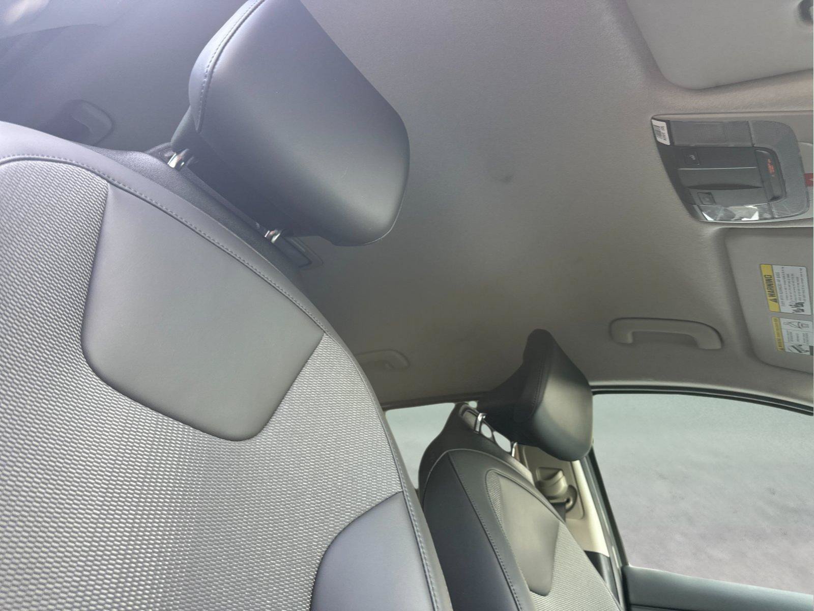 Used 2024 Kia Niro Wind FWD image 17