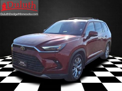 Used 2024 Toyota Grand Highlander Limited image 1