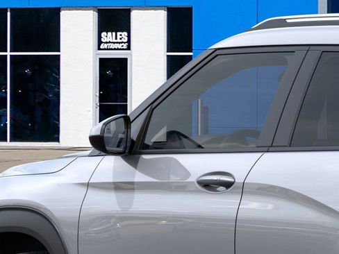 New 2026 Chevrolet TrailBlazer LT w/ Convenience Package image 14