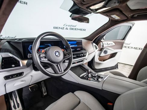 Used 2024 BMW XM AWD/4WD image 21