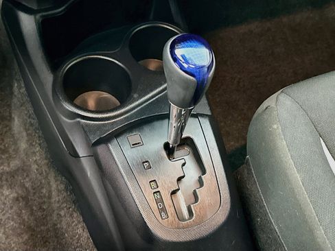 Used 2018 Toyota Prius C Two FWD image 23