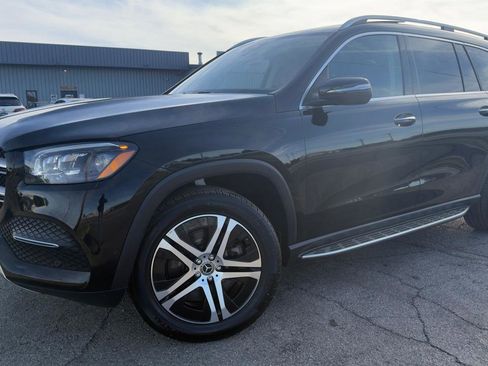 Used 2020 Mercedes-Benz GLS 450 4MATIC image 4