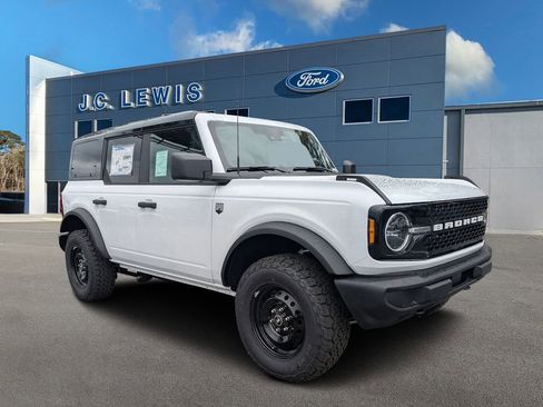 New 2026 Ford Bronco Big Bend image 1