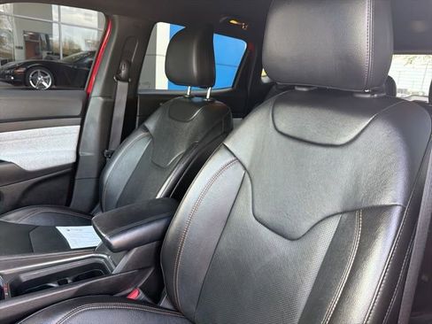 Used 2023 Jeep Compass Latitude AWD/4WD image 14