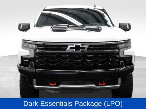 Used 2024 Chevrolet Silverado 1500 ZR2 w/ Technology Package image 5