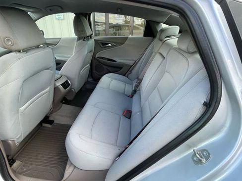 Used 2017 Chevrolet Malibu LT w/ LPO, Convenience Package 2 image 13