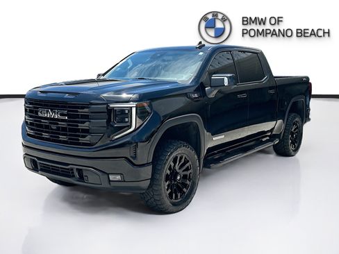 Used 2023 GMC Sierra 1500 Elevation w/ Elevation Premium Package AWD/4WD image 3