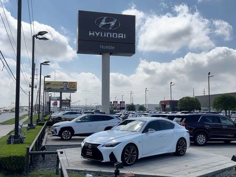 Used 2022 Lexus IS 350 F Sport w/ Accessory Package image 41