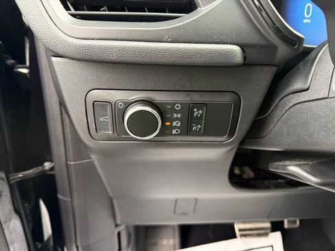 Certified 2023 Ford Escape ST-Line w/ Tech Pack #1 image 15