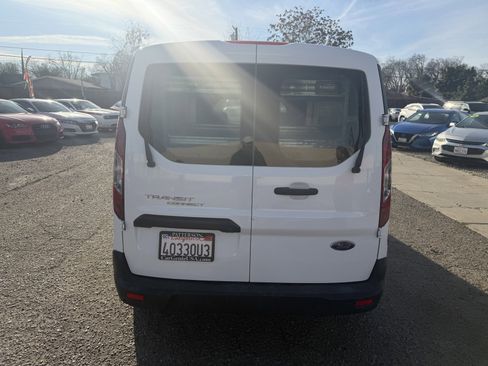 Used 2022 Ford Transit Connect XLT image 7