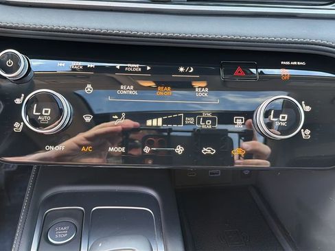 Used 2025 INFINITI QX60 Luxe image 27