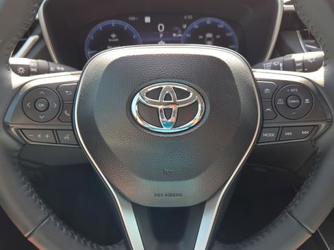 Certified 2026 Toyota Corolla Cross XLE w/ Convenience Package FWD image 31