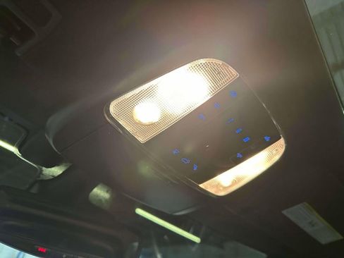 Used 2020 Jeep Grand Cherokee SRT image 32