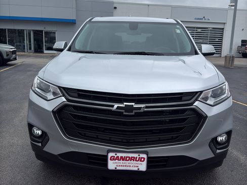 Used 2018 Chevrolet Traverse RS FWD image 3