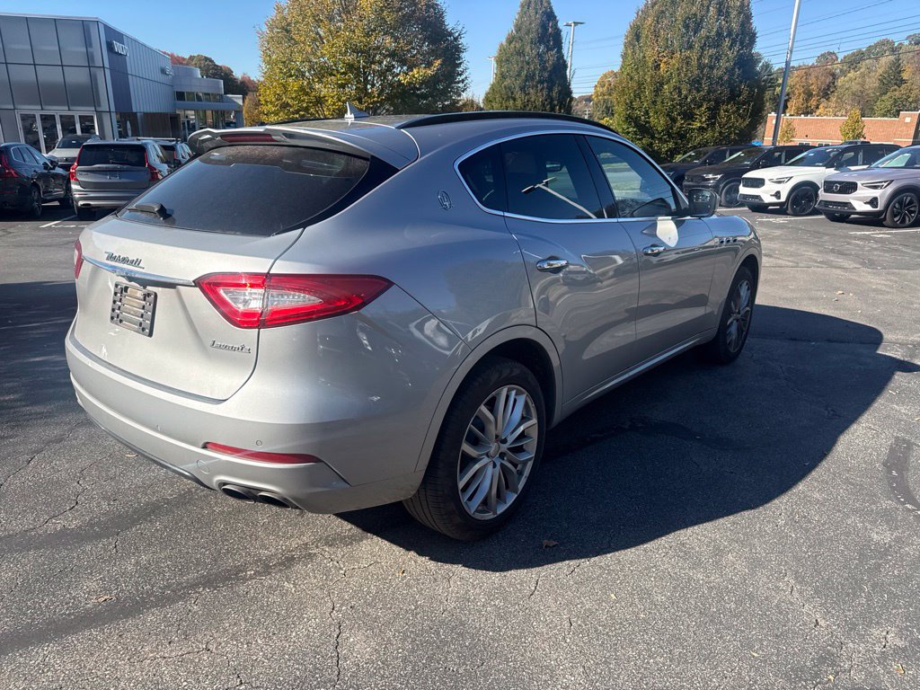 Used 2017 Maserati Levante w/ Sport Package AWD/4WD image 6