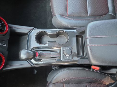 Used 2019 Chevrolet Blazer RS w/ Sun and Wheels Package image 19