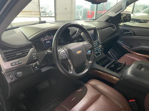 Used 2019 Chevrolet Tahoe Premier w/ Premier Plus Edition image 18