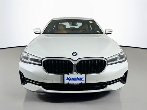 Used 2021 BMW 530i xDrive w/ Premium Package AWD/4WD image 9