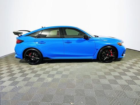 Used 2025 Honda Civic Type R image 9