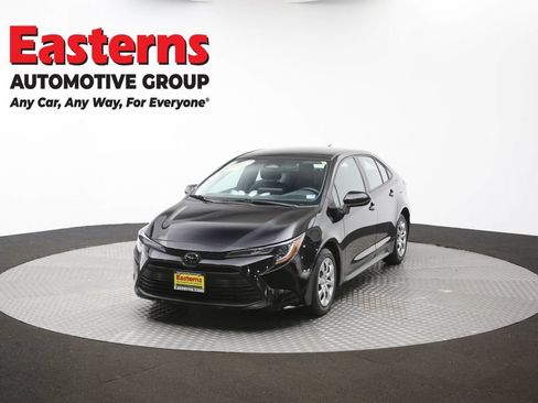 Used 2024 Toyota Corolla LE FWD image 55