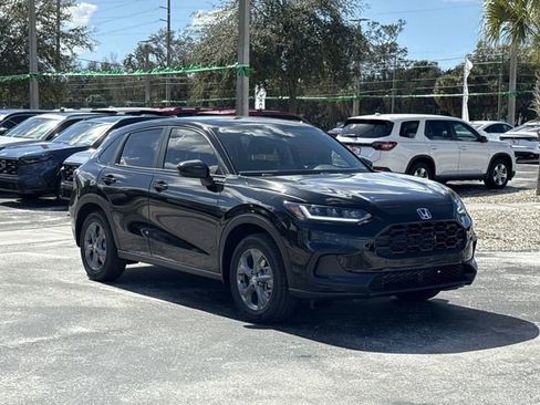 New 2026 Honda HR-V LX image 2