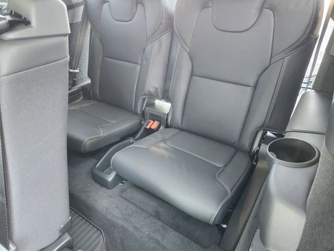 New 2026 Volvo XC90 B6 Ultra w/ Protection Package Premier image 33