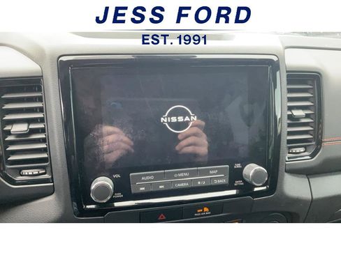 Used 2022 Nissan Frontier PRO-4X w/ Off-Road Protection Package image 18