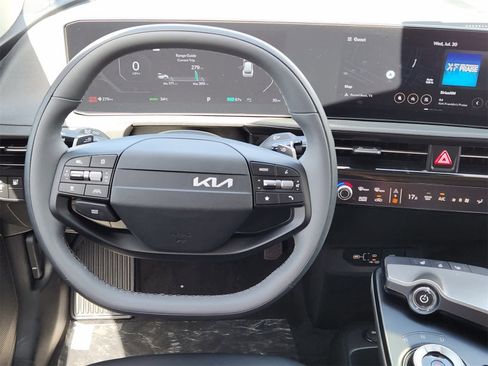 New 2025 Kia EV6 Light w/ Light LR Technology Package image 23