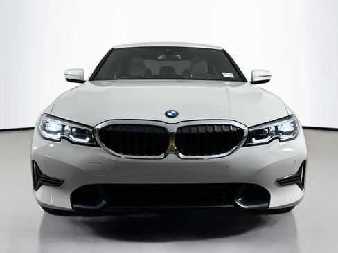 Used 2022 BMW 330i Sedan w/ Driving Assistance Package RWD image 2