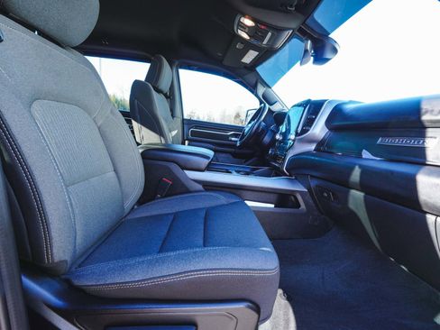 Used 2023 RAM 1500 Big Horn image 39