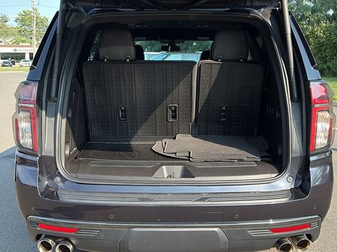 Used 2022 Chevrolet Tahoe RST w/ Sport Performance Package AWD/4WD image 26