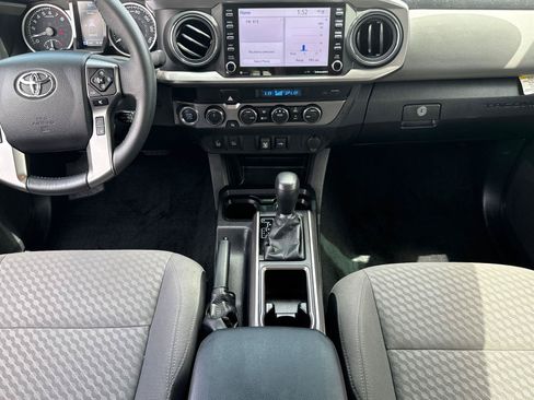 Used 2023 Toyota Tacoma SR5 w/ Technology Package AWD/4WD image 27