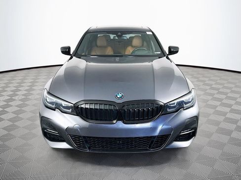 Used 2022 BMW 330e xDrive AWD/4WD image 3