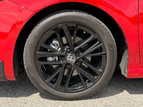 Used 2025 Toyota Camry SE image 43