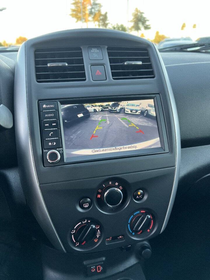 Used 2019 Nissan Versa SV FWD image 19