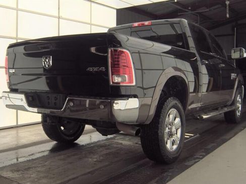 Used 2018 RAM 2500 Laramie image 3