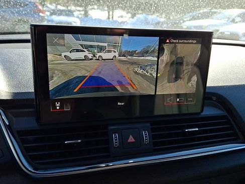 Used 2023 Audi Q5 2.0T Premium Plus w/ Premium Plus Package image 19