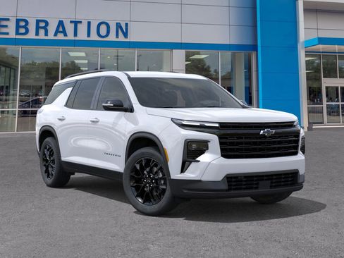 New 2026 Chevrolet Traverse LT image 7