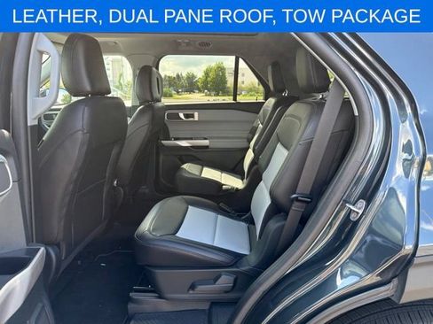 Used 2024 Ford Explorer XLT w/ Equipment Group 202A AWD/4WD image 12