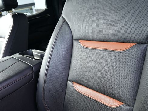 Used 2023 GMC Sierra 1500 AT4 w/ AT4 Premium Package image 26