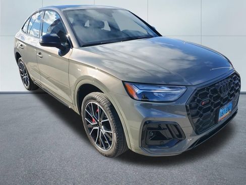 Used 2025 Audi SQ5 Premium Plus AWD/4WD image 2